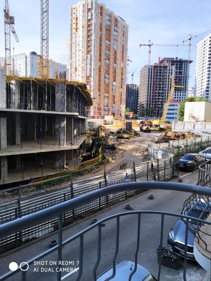 Аркадия Гагарин Плаза Red Apartamento Odessa Exterior foto