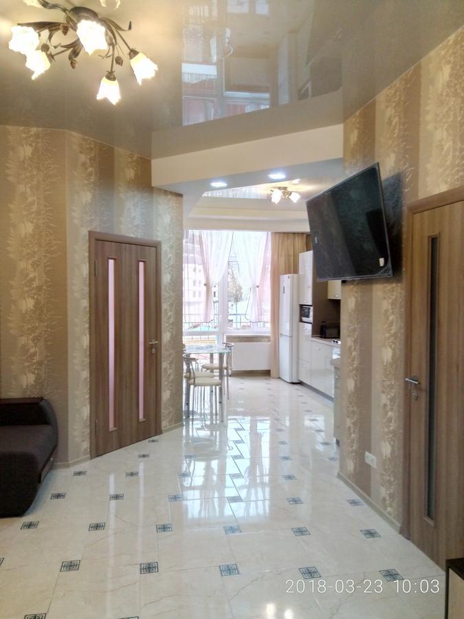 Аркадия Гагарин Плаза Red Apartamento Odessa Exterior foto