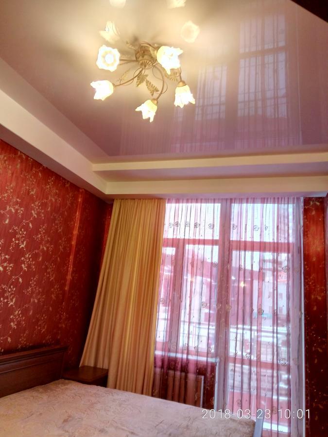 Аркадия Гагарин Плаза Red Apartamento Odessa Exterior foto